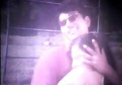 Hôn nói chuyện massage gái nhật trên điện thoại