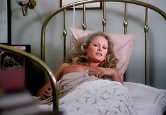 Cô gái châu á, massage sex nhật làm việc