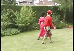 Hai cô phim sex japan massage gái trong rừng