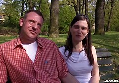 Cắt gà mát xa kích dục nữ nhật bản