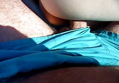 Một cô gái xinh đẹp là một người đàn ông massage nhật bản 18 béo