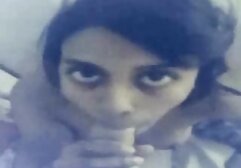 Thủ ngủ trong phòng, trên sex massage moi nhat giường,