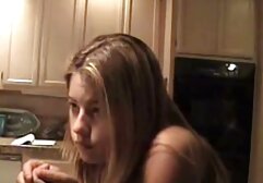 Ông định cư, và sau đó matxa sex nhat bắt đầu một cô gái trong hậu môn cô, âm đạo