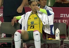 Phụ nữ tắm sau massage nhat ban sex một ngày ở nhà máy